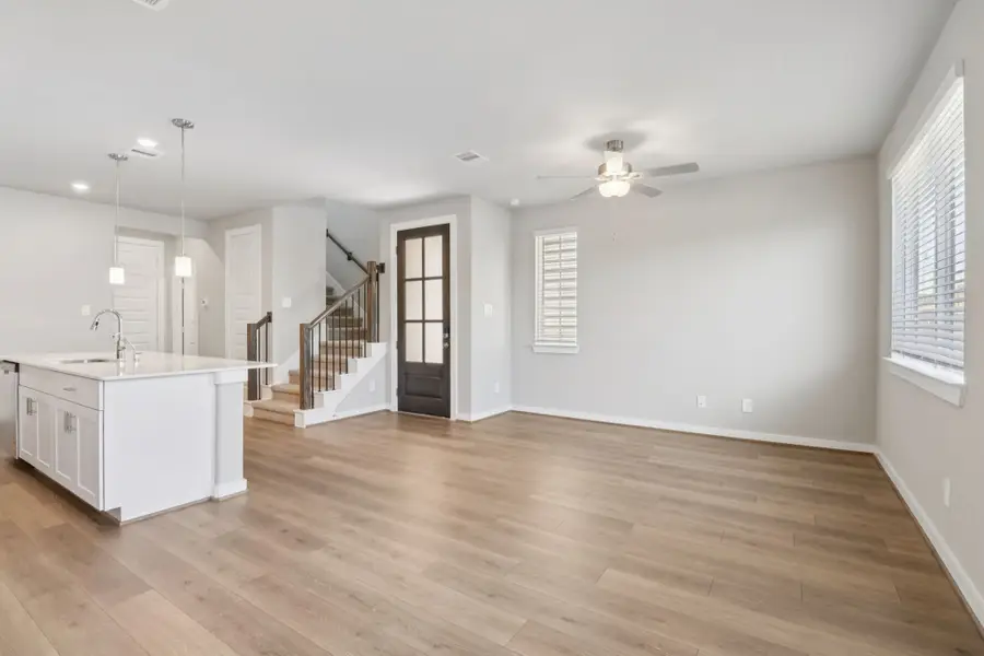 4210 Laurel Oak Circle, Missouri City, TX 77459 - Image #3