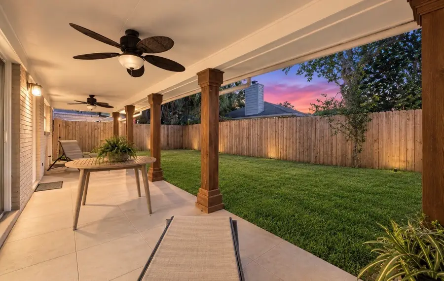 1205 Marine Drive, Galveston, TX 77550 - #2