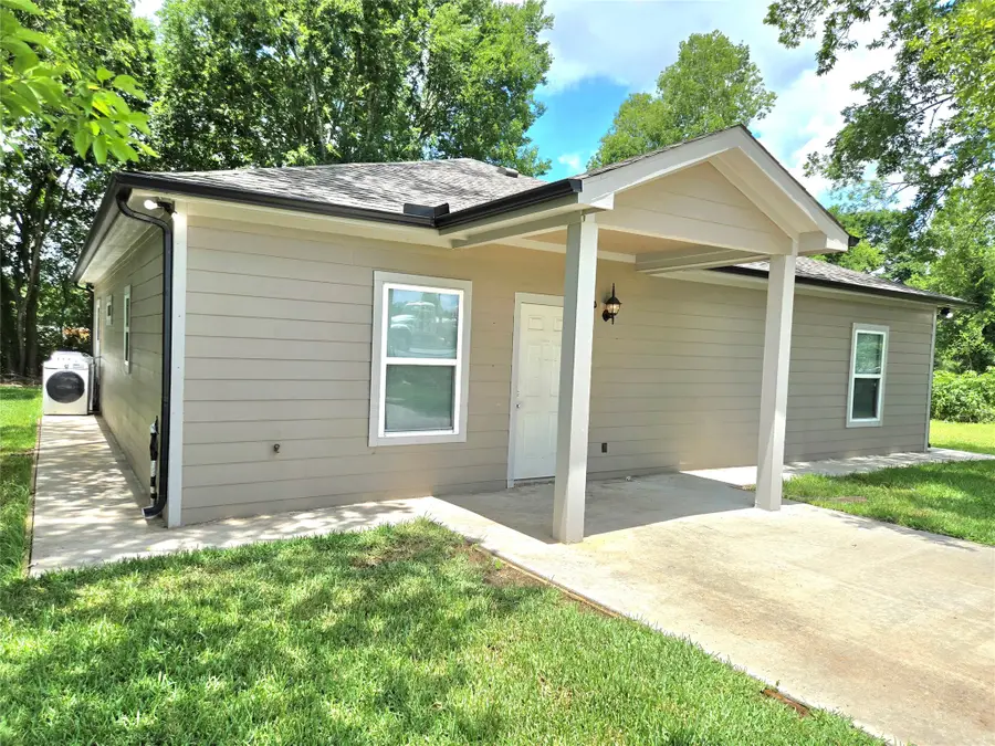 8512 Us Highway 59 S, Goodrich, TX 77335 - #2