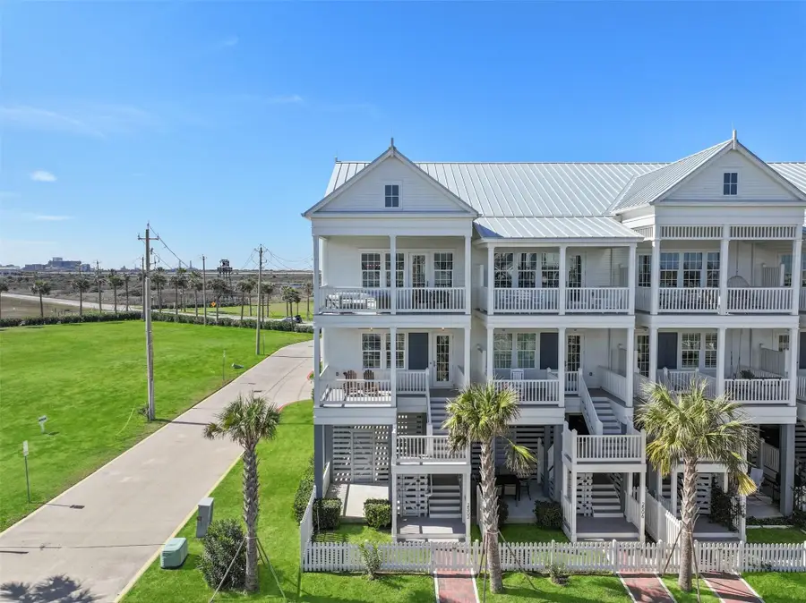 2502 Sunset Passage, Galveston, TX 77550 - Image #2
