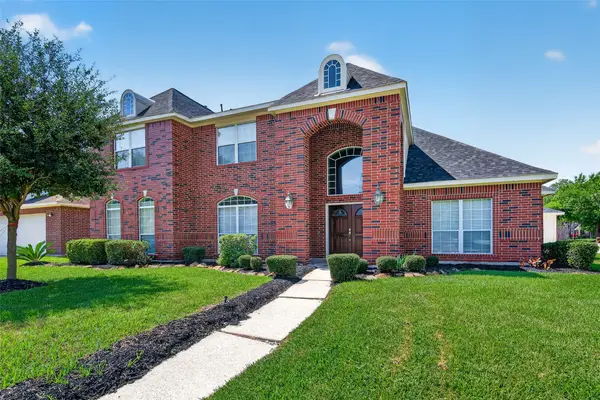 4521 Park Bend Drive, Baytown, TX 77521