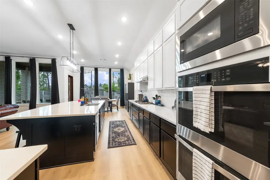 15040 Berry Brook Drive, Conroe, TX 77302 - Image #3