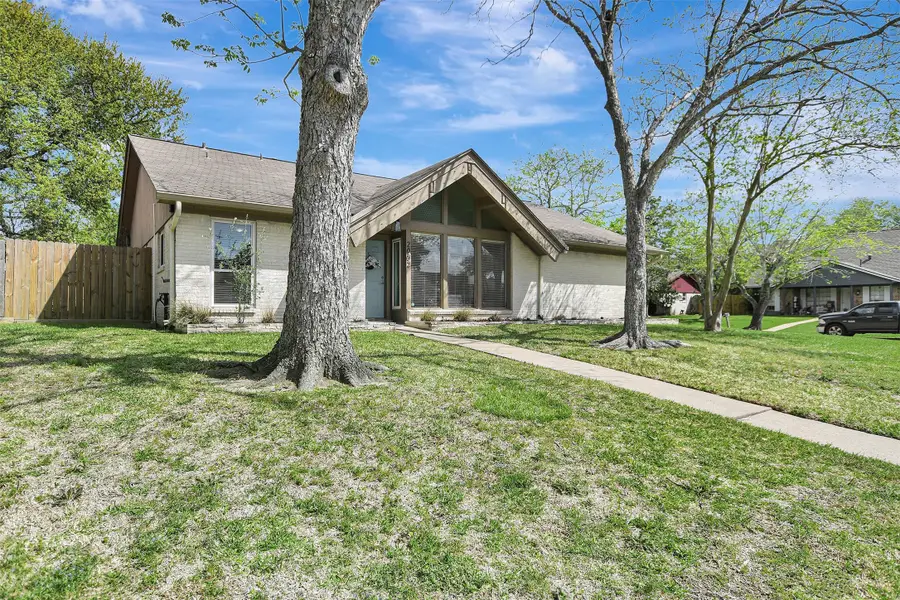 2002 Savanna Court S, League City, TX 77573 - #2