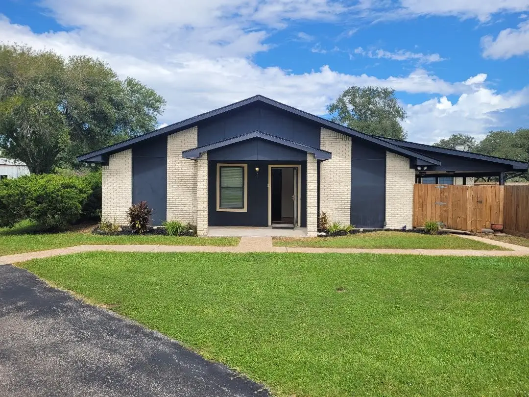 3744 County Road 949 B, Alvin, TX 77511 - Image #1