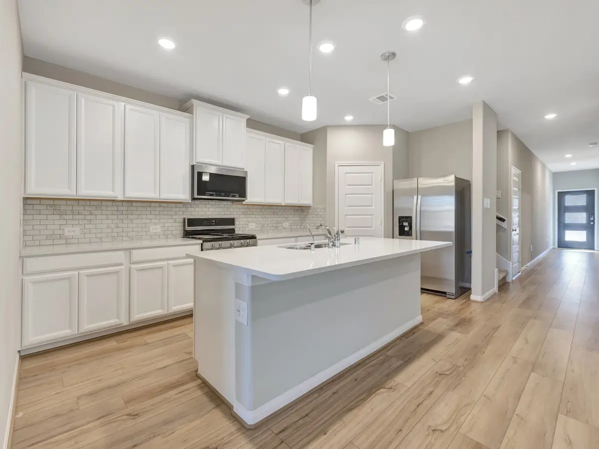 410 Gram Hill Drive, Montgomery, TX 77316 - Image #1