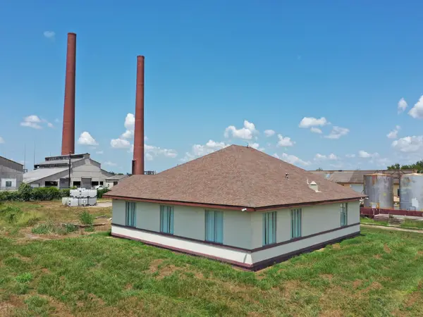 303 Vat Road, Boling, TX 77420