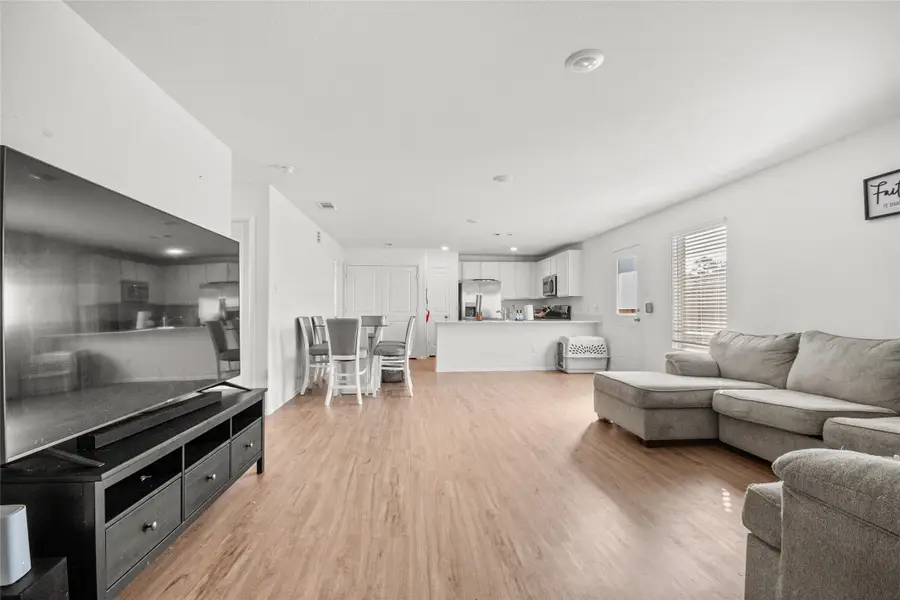 19535 Oliveto Ct Court, New Caney, TX 77357 - Image #3