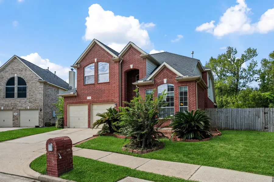 226 Persimmon Drive, Baytown, TX 77520 - #2