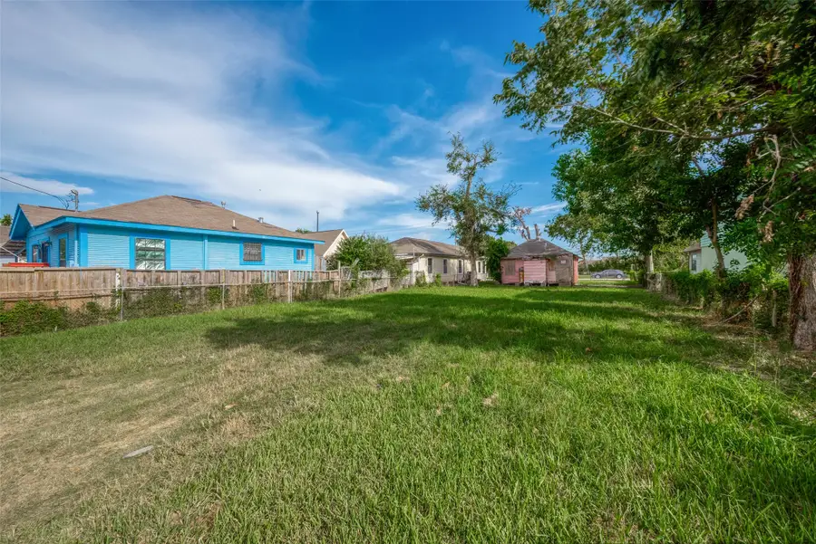 1126 Luzon Street, Houston, TX 77009 - Image #3