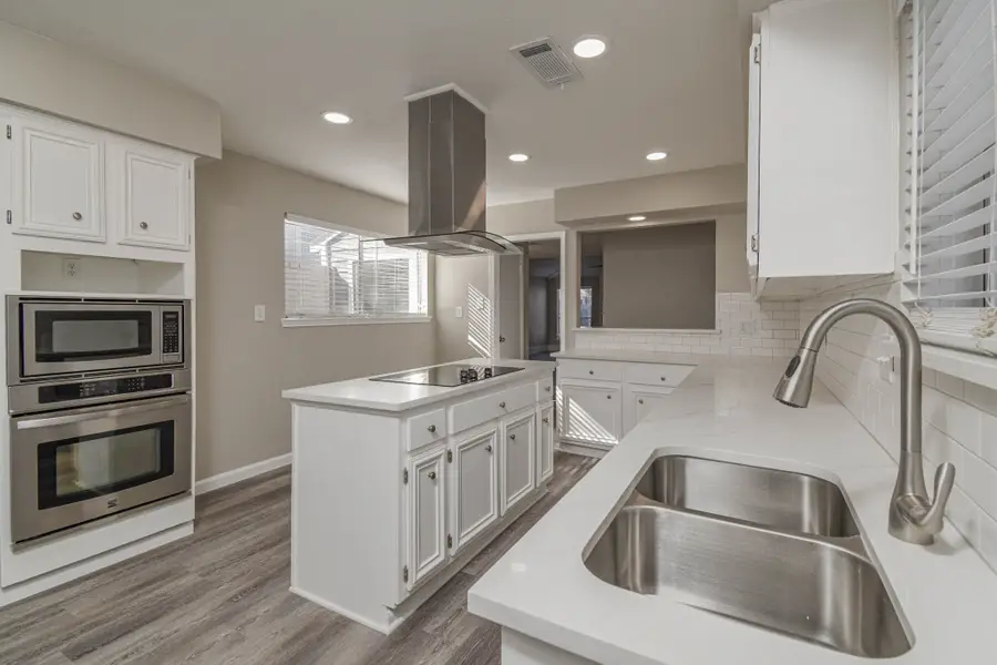 3030 Misty Park Drive, Houston, TX 77082 - Image #3