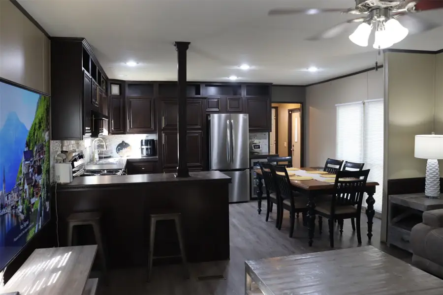 132 Kiowa Court, Rosharon, TX 77583 - Image #3