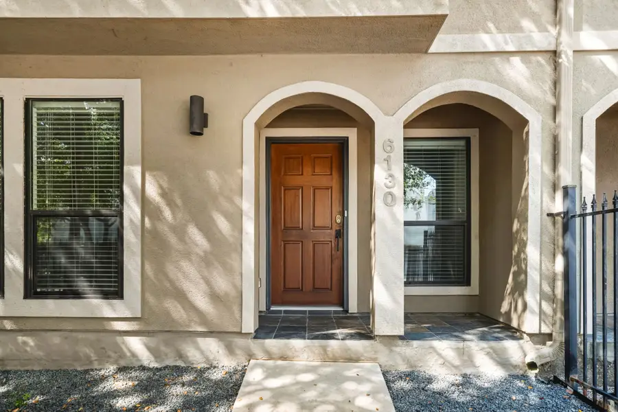 6130 Hamman Street, Houston, TX 77007 - Image #2
