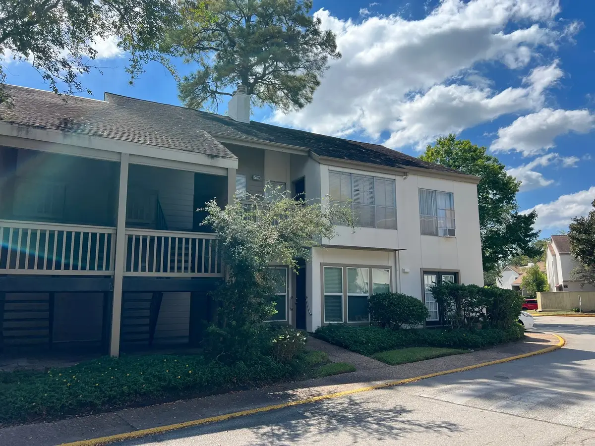 2100 Tanglewilde Street #750, Houston, TX 77063 - Image #1