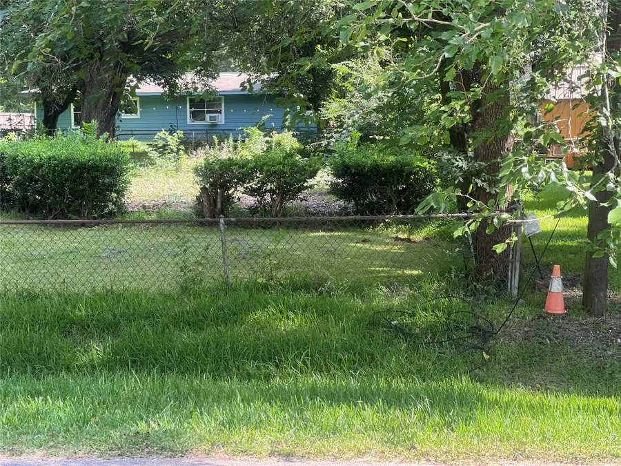 207 Gulf Pump Road, Crosby, TX 77532 - Image #2