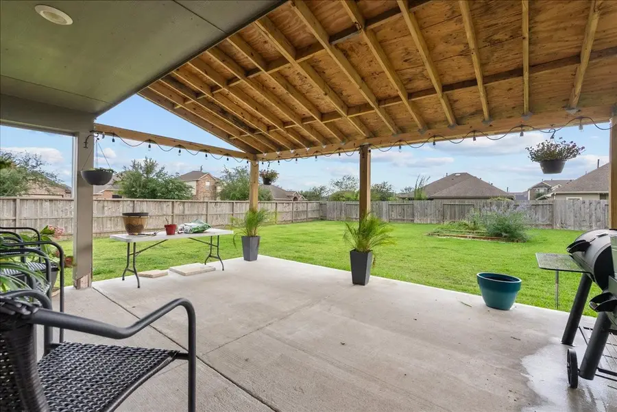 356 Century Oaks Lane, La Marque, TX 77568 - Image #3