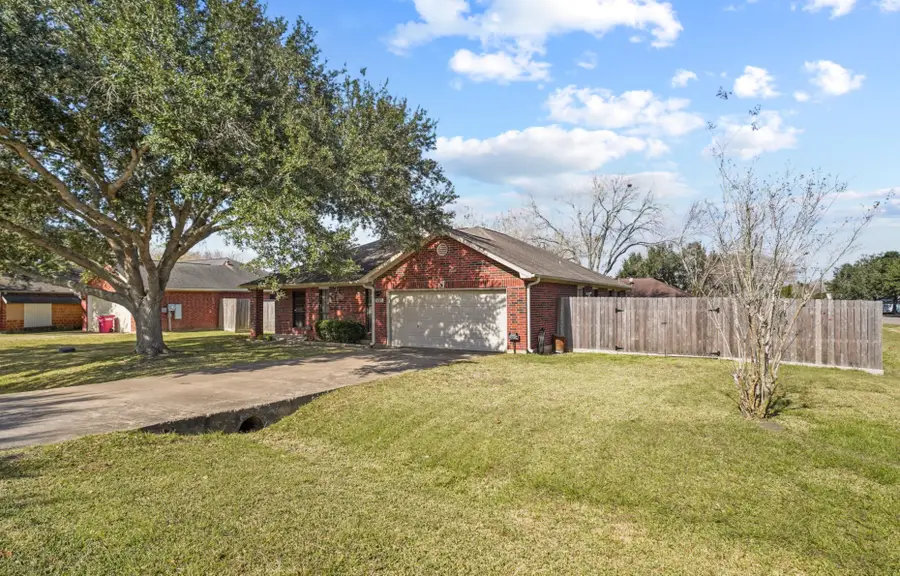 3089 County Road 855c, Alvin, TX 77511 - Image #2