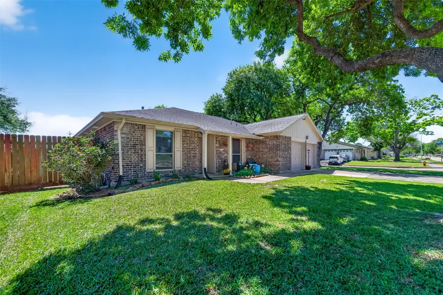 1110 Brookhollow Drive, Deer Park, TX 77536 - #2