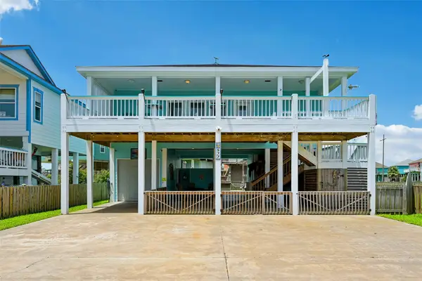 977 Bahama Drive, Crystal Beach, TX 77650