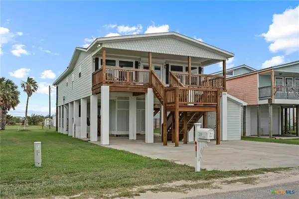 256 & 255 S Ocean Drive, Port Lavaca, TX 77979