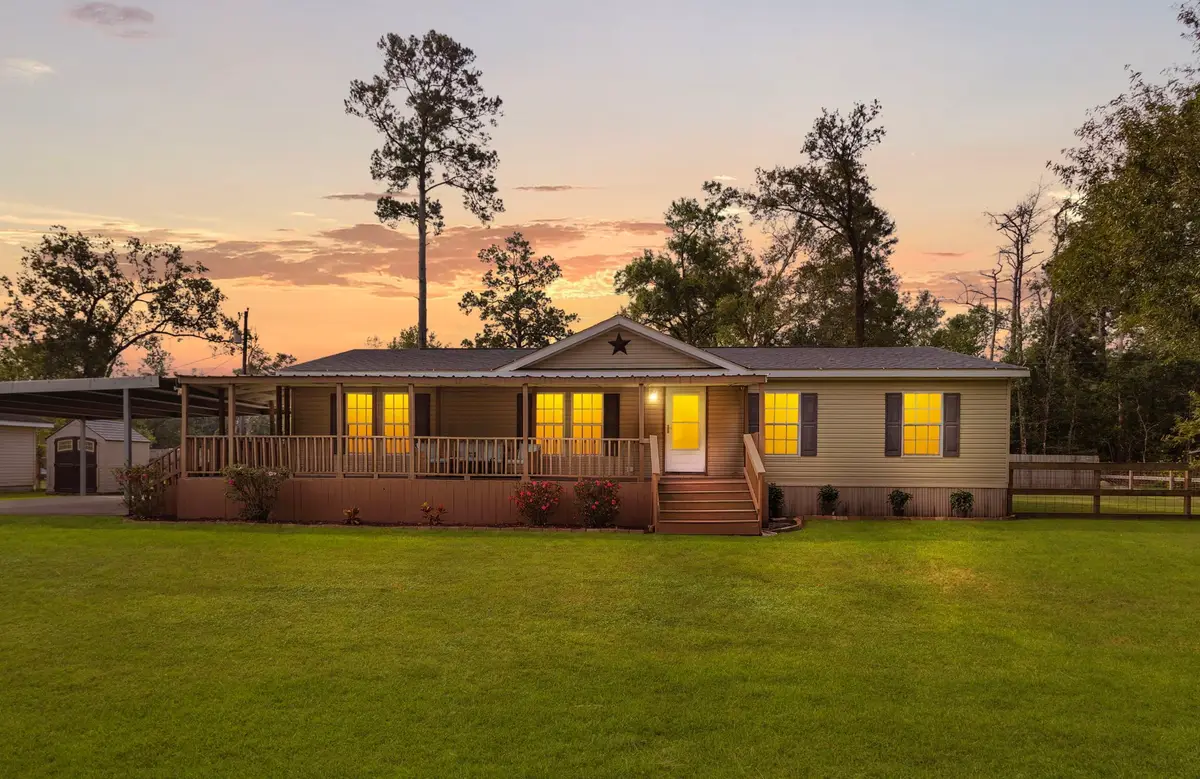 2656 Dennis Street, Orange, TX 77632 - Image #1