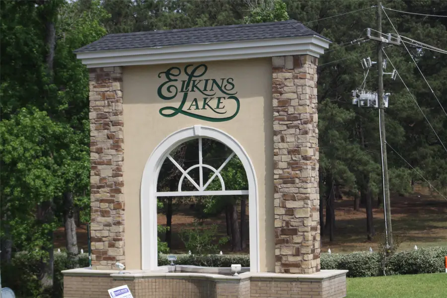 654 Cherry Hills Drive, Huntsville, TX 77340 - #2