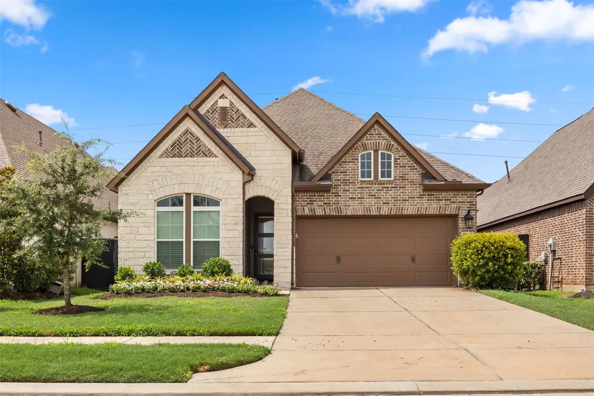 331 Jolly Ginger Drive, Richmond, TX 77406 - #1