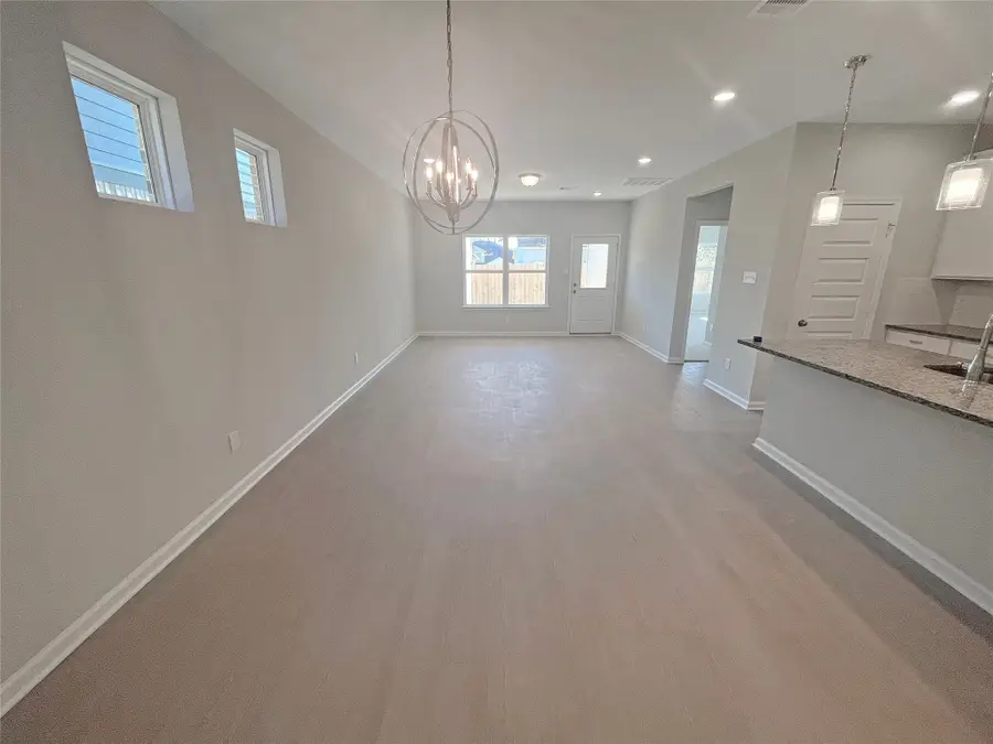 9765 Enclave Ridge Road, Willis, TX 77318 - Image #3