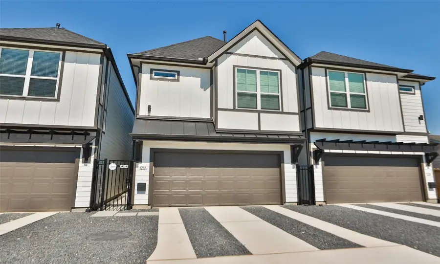 121A E 43rd Street, Houston, TX 77018 - Image #2