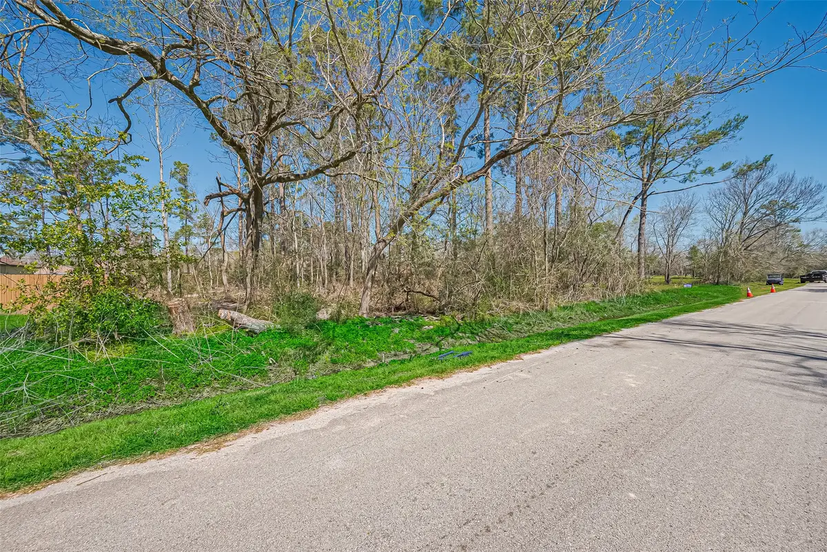 2207 Hickory Manor Drive, Huffman, TX 77336 - Image #1