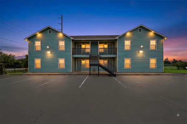 2013 Ellis School Road, Baytown, TX 77521