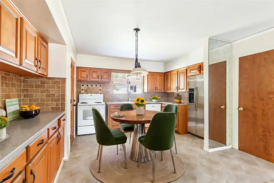 7111 Oak Village Drive, Houston, TX 77396 - Image #3