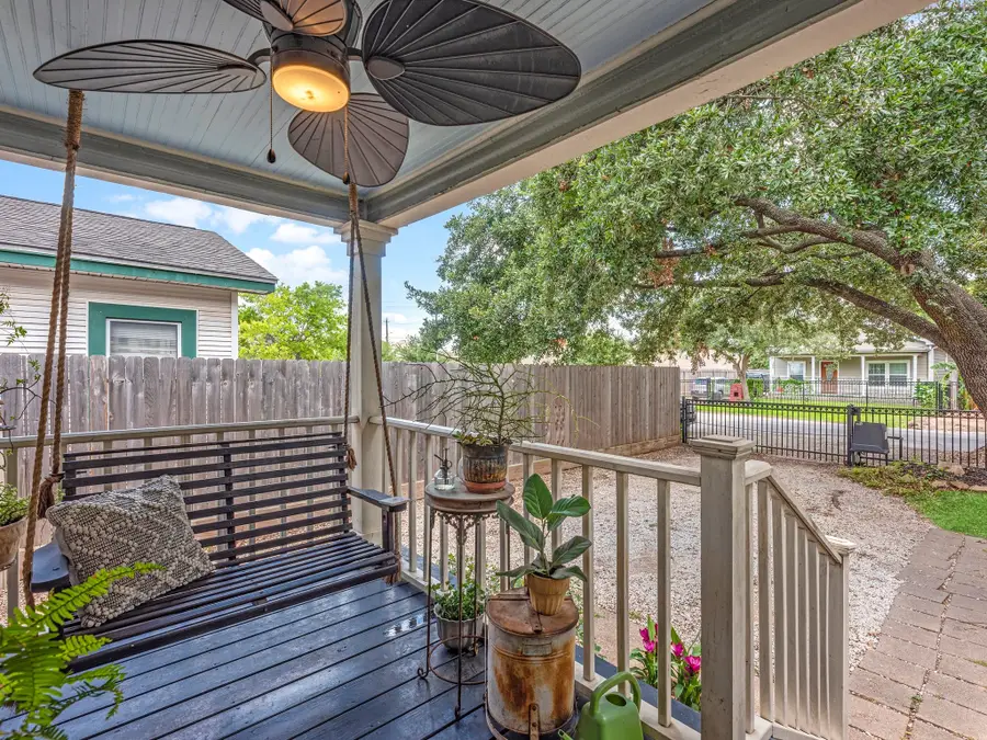 108 E 27th Street, Houston, TX 77008 - #3