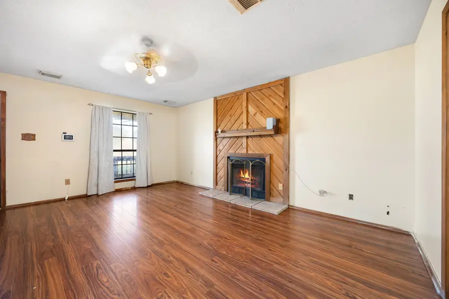 236 Pine Ridge Drive, Cleveland, TX 77327 - #3