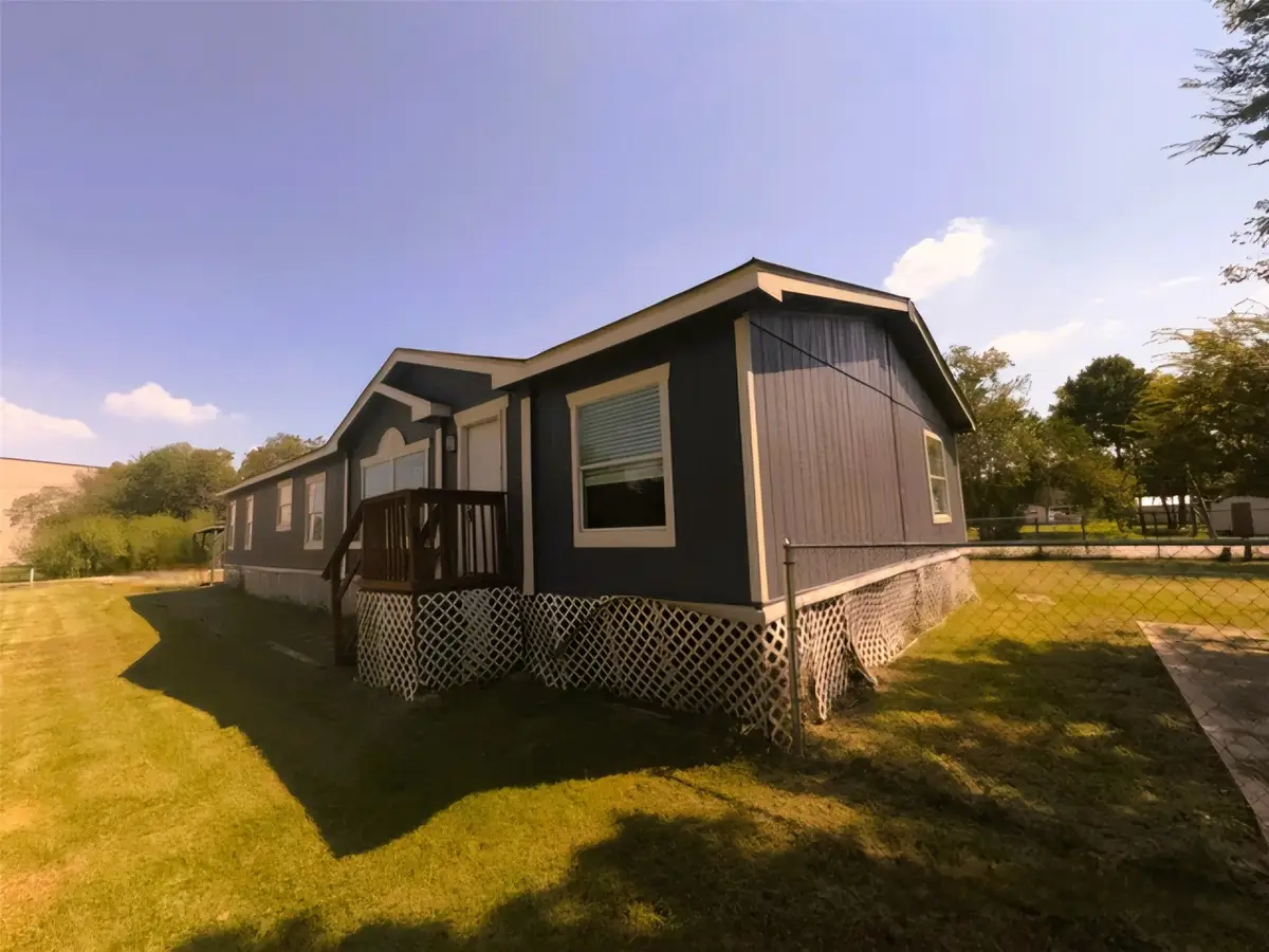 7102 King Street, Manvel, TX 77578 - Image #1