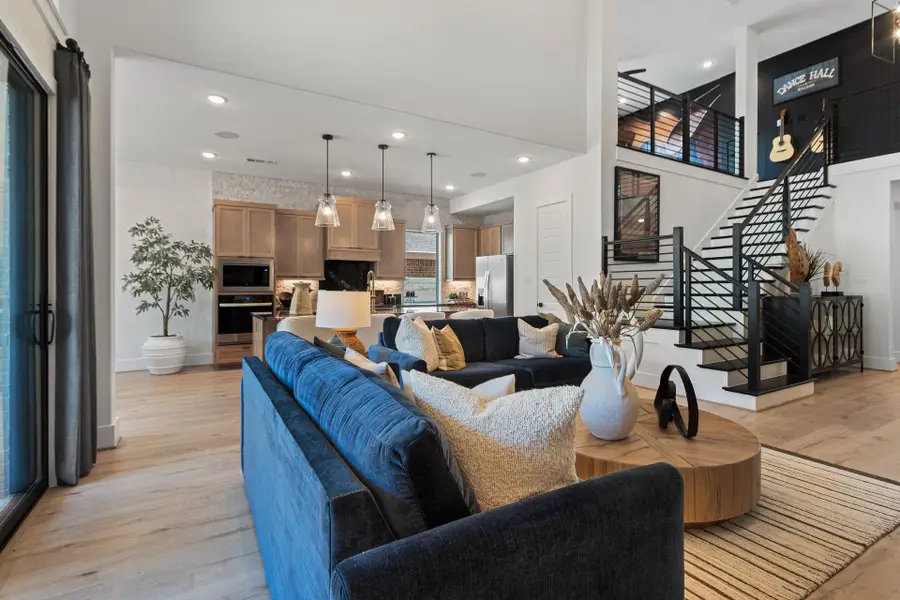 9214 Grand Jubilee Drive, Montgomery, TX 77316 - Image #2