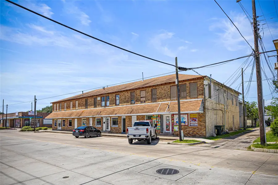 1915 45th Street, Galveston, TX 77550 - #2