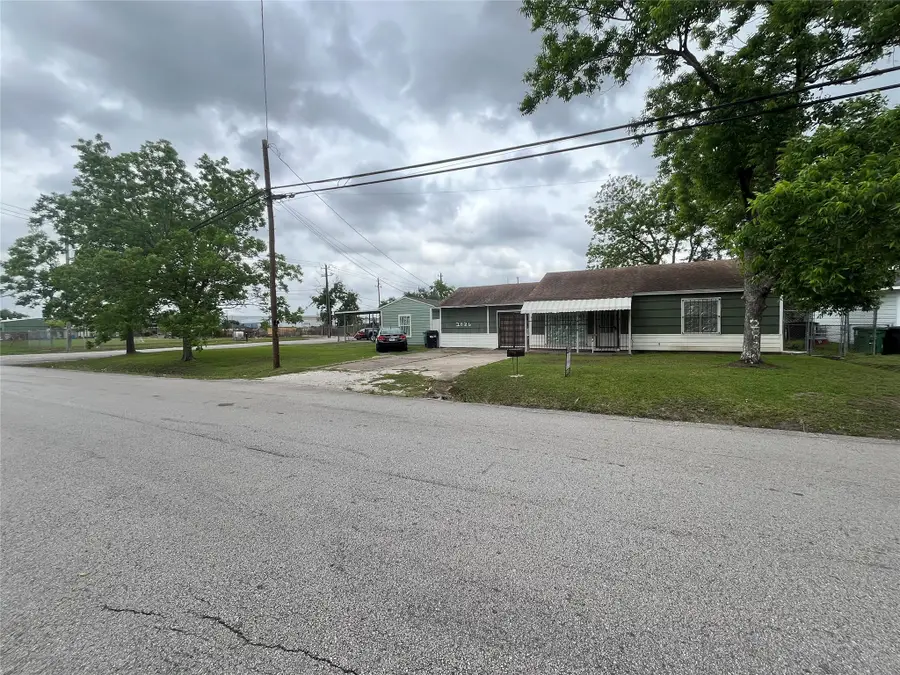 2836 Cochran Street, Houston, TX 77009 - Image #2