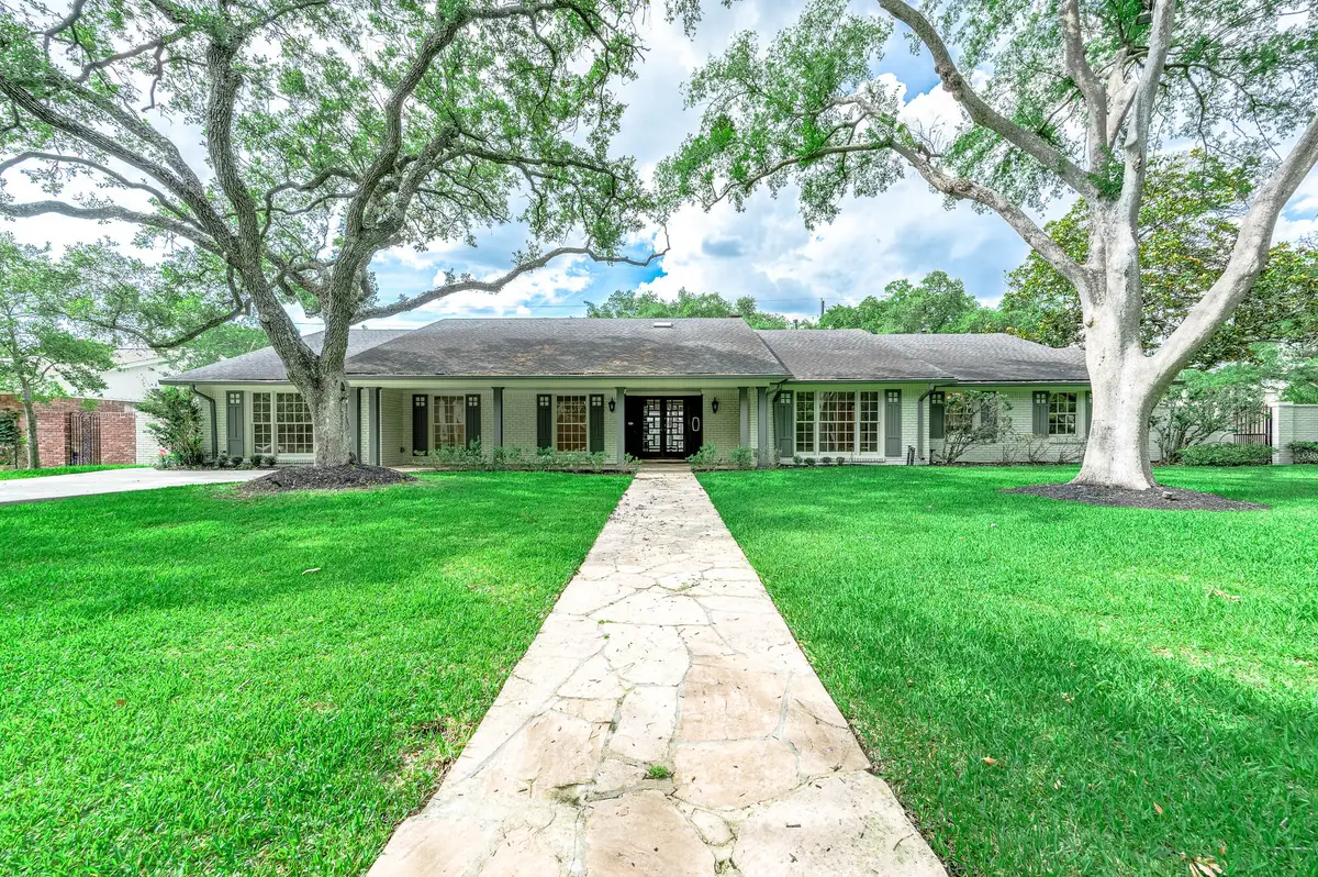5702 Bayou Glen Road, Houston, TX 77057 - #1