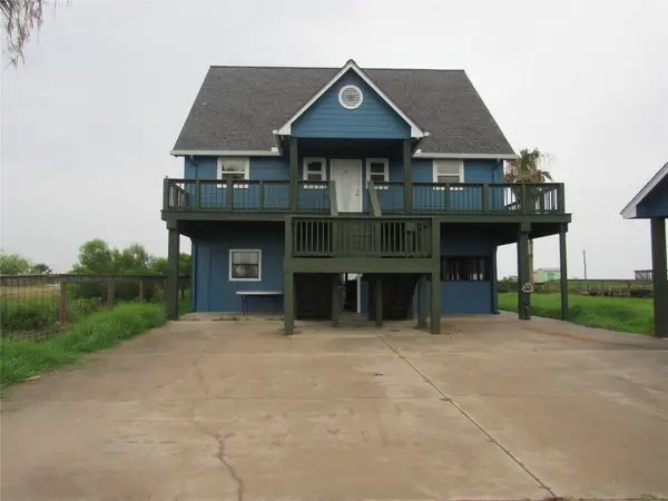1915 County Road 299, Sargent, TX 77414