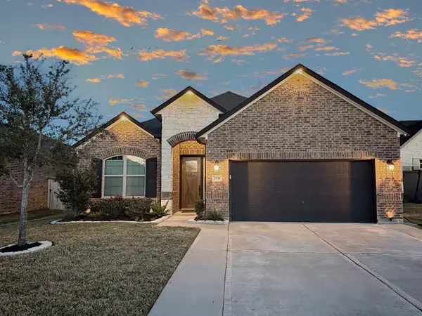 2191 Clements Shore Lane, La Porte, TX 77571