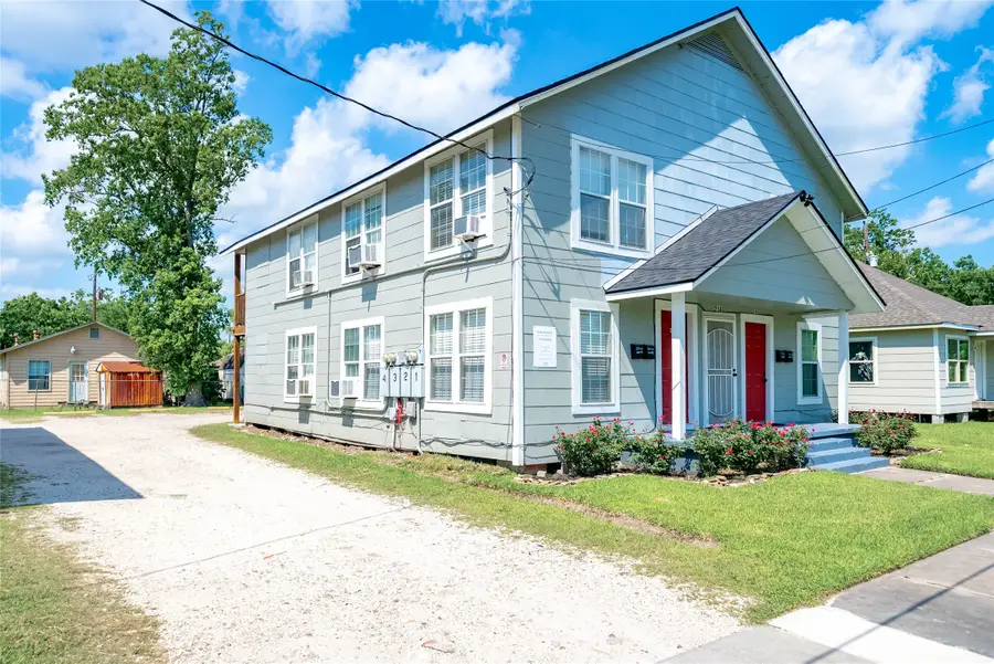 214 W Republic Street #10, Baytown, TX 77520 - Image #3