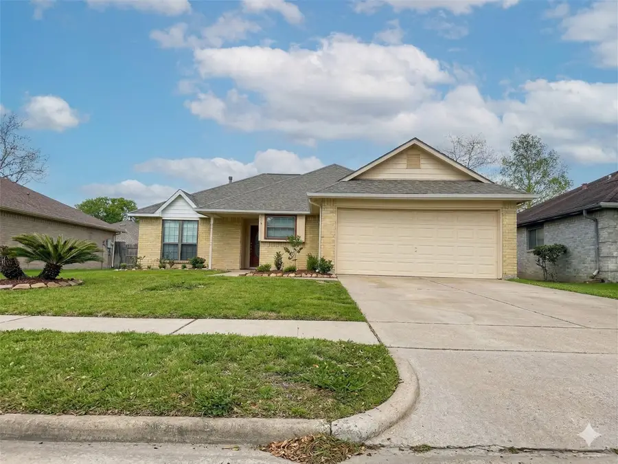 15731 Castorglen Drive, Houston, TX 77598 - #2