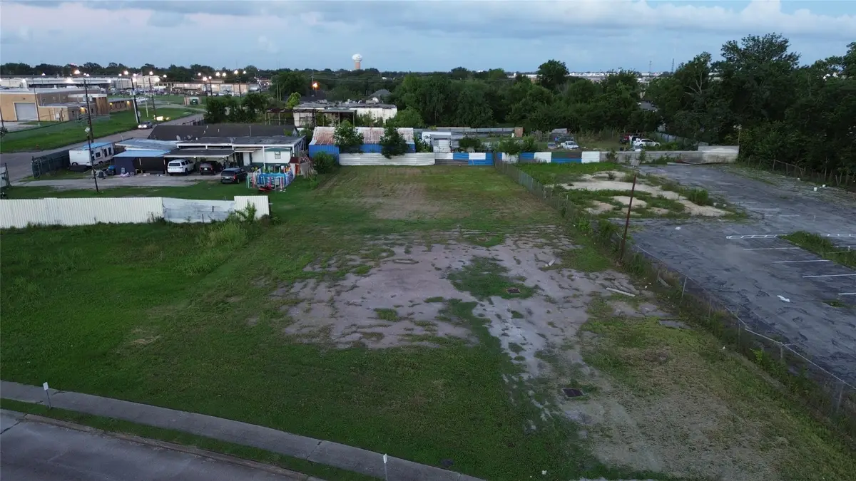 0 South St Street, Pasadena, TX 77503 - #1