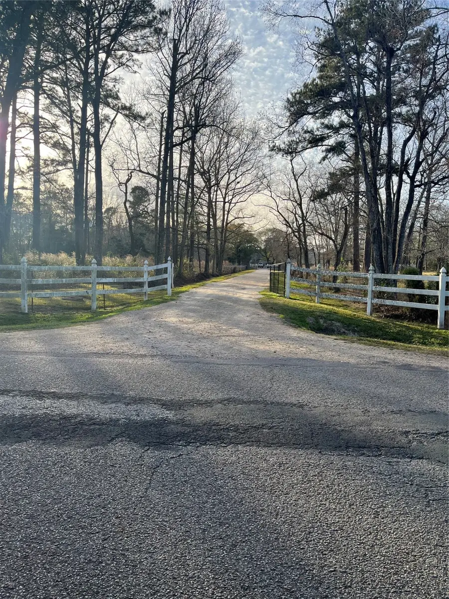 495 County Road 2268, Cleveland, TX 77327 - Image #2