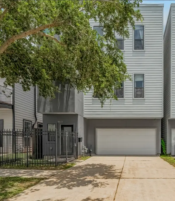 2115 Hadley Street, Houston, TX 77003