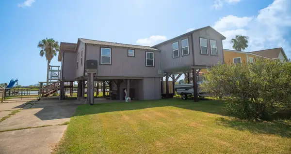 1428 Cr 616 Street, Sargent, TX 77414