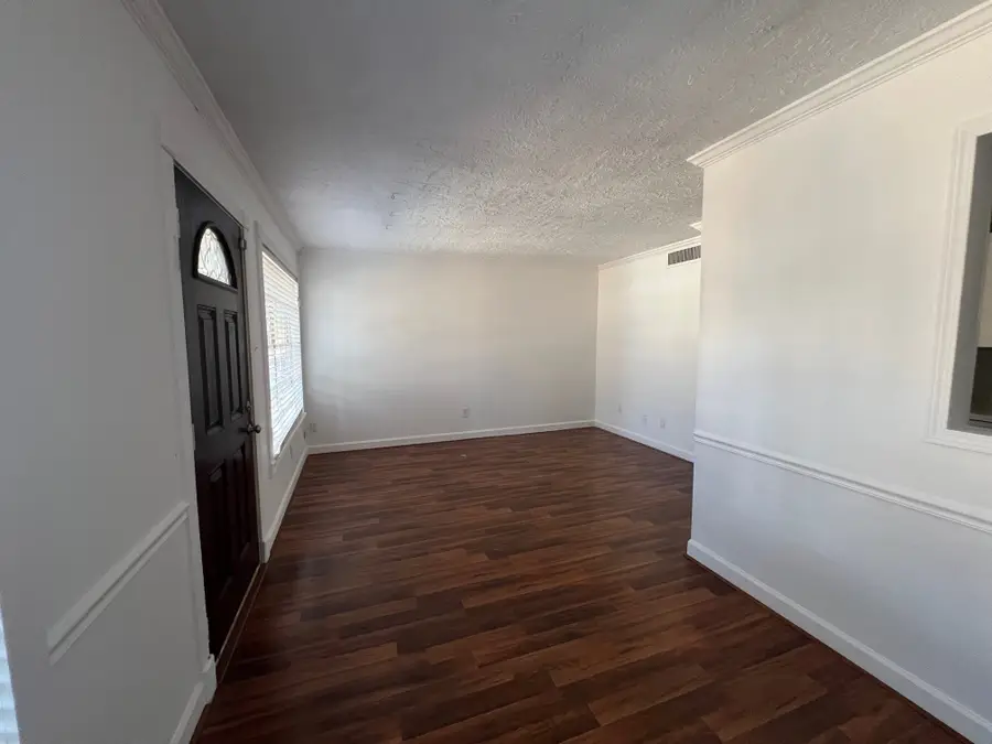 3224 Timmons Lane #106, Houston, TX 77027 - Image #2