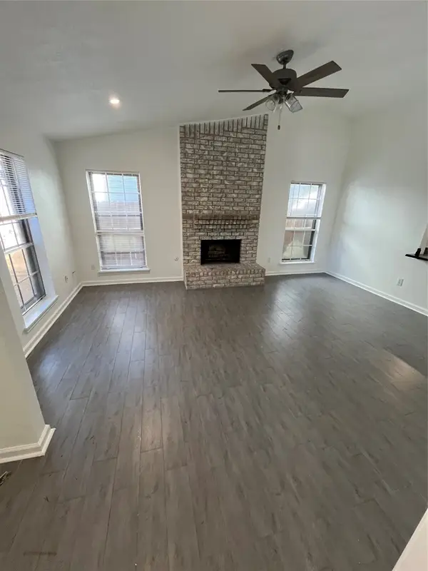 16 N Circlewood Glen, The Woodlands, TX 77381