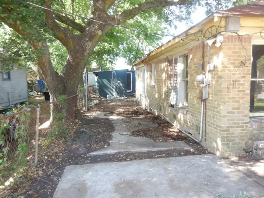 6636 Avenue P, Houston, TX 77011 - Image #2