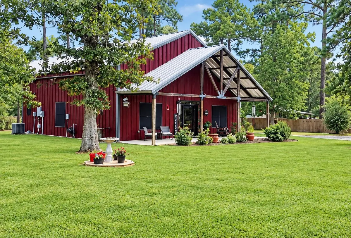 333 Edgewood, Onalaska, TX 77360 - #1